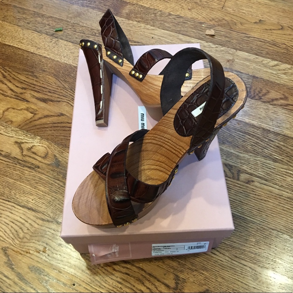 SALE NIB MIU MIU HEELS